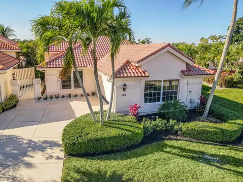 124 Eagleton Ln, Palm Beach Gardens, FL 33418