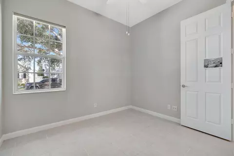 245 Honeysuckle Dr, Jupiter, FL 33458 photo 29