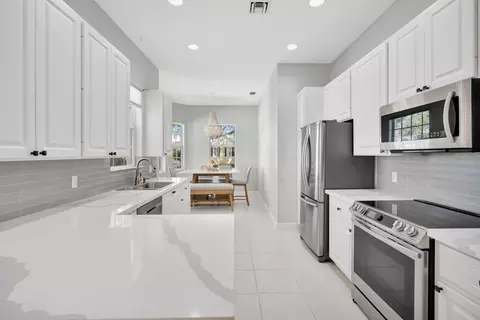 245 Honeysuckle Dr, Jupiter, FL 33458 photo 10