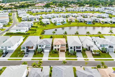 8308 Royal County Down Rd, Boca Raton, FL 33434 photo 47