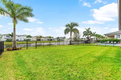 8308 Royal County Down Rd, Boca Raton, FL 33434 photo 41