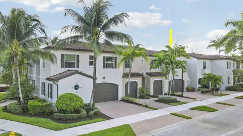 4558 Mediterranean Cir, Palm Beach Gardens, FL 33418