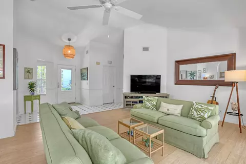 104 Colony Way E, Jupiter, FL 33458 photo 6