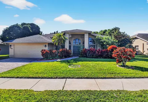172 Monterey Way, Royal Palm Beach, FL 33411