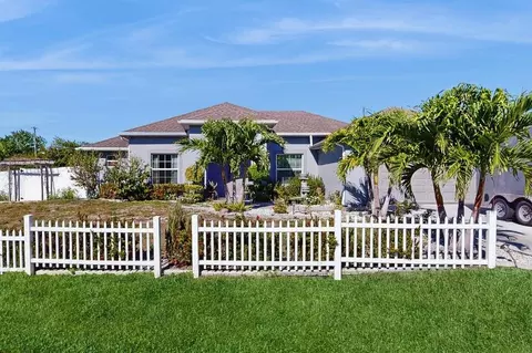 2398 SE Rich St, Port Saint Lucie, FL 34984