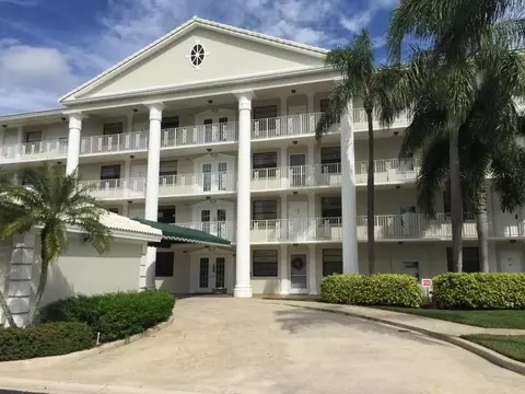 6049 Balboa Cir #202, Boca Raton, FL 33433