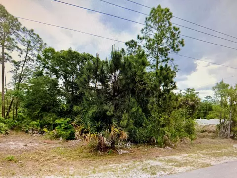 403 17th St E, Lehigh Acres, FL 33972
