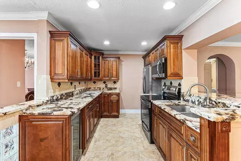 5151 NE 8th Ave, Pompano Beach, FL 33064 photo 3