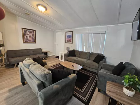 Living - 3222 SE 34th Ave, Okeechobee, FL 34974 photo 1 of 1
