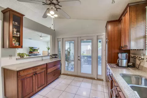 6690 SE Raintree Ave, Stuart, FL 34997 photo 14