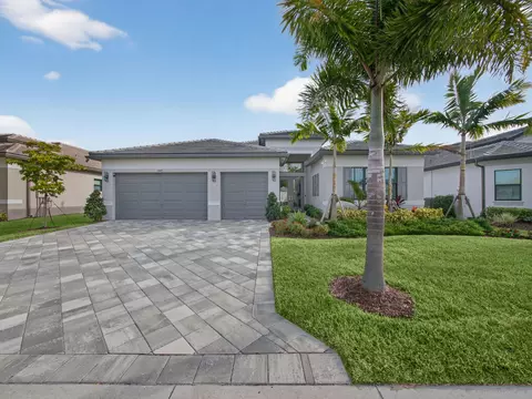 12417 SW Crystal Cove Dr, Port Saint Lucie, FL 34987