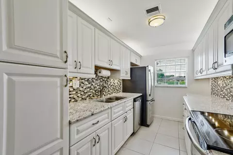 13960 Nesting Way #C, Delray Beach, FL 33484 photo 12
