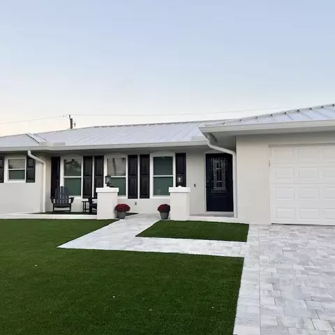 11 SE Splitrail Cir, Jupiter, FL 33469 photo 2