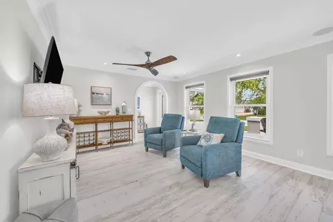 11 SE Splitrail Cir, Jupiter, FL 33469 photo 10