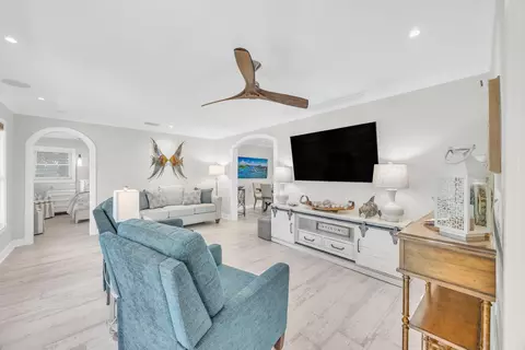 11 SE Splitrail Cir, Jupiter, FL 33469 photo 11