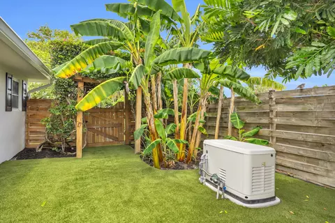 11 SE Splitrail Cir, Jupiter, FL 33469 photo 39