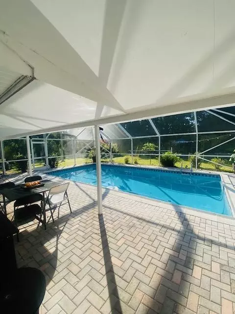 3290 SW Island Way, Palm City, FL 34990