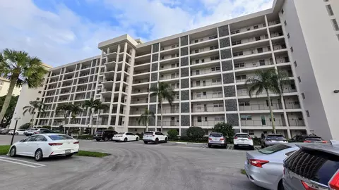 3100 N Palm Aire Dr #604, Pompano Beach, FL 33069