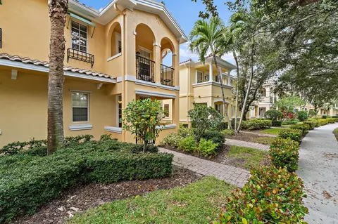 4050 Parkside Dr, Jupiter, FL 33458 photo 3