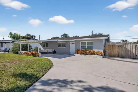 511 Iris Ave, Palm Beach Gardens, FL 33410