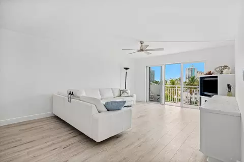 550 Bayshore Dr #506, Fort Lauderdale, FL 33304