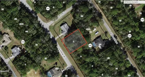 8525 N Golfview Dr, Dunnellon, FL 34434