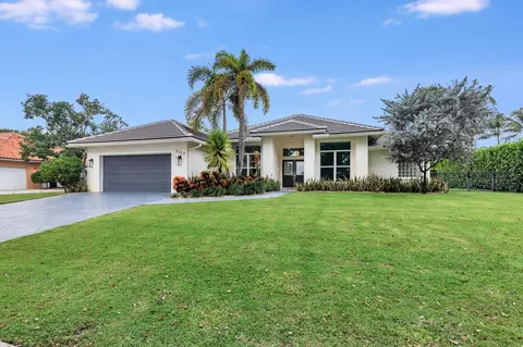 3317 Embassy Dr, West Palm Beach, FL 33401
