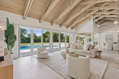 654 Pine Lake Dr, Delray Beach, FL 33445