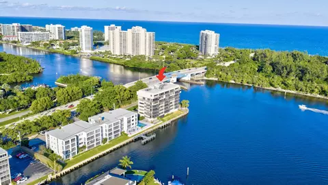 900 NE Spanish River Blvd #2W, Boca Raton, FL 33431