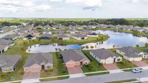 6 52nd Sq, Vero Beach, FL 32968