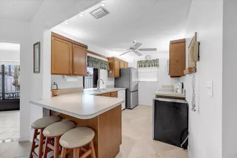 1127 E Seminole Ave E #29D, Jupiter, FL 33477 photo 9