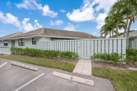 1127 E Seminole Ave E #29D, Jupiter, FL 33477 photo 2