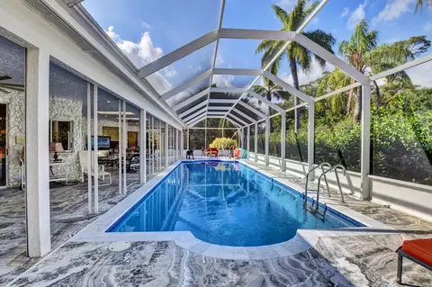56 Northwoods Ln, Boynton Beach, FL 33436