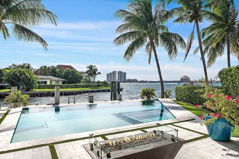 1021 Coral Way, Singer Island, FL 33404