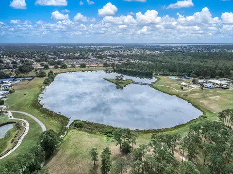 View/Area - 3833 Edgewater Dr, Sebring, FL 33872 photo 8 of 12