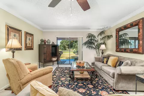 Living - 3833 Edgewater Dr, Sebring, FL 33872 photo 2 of 4