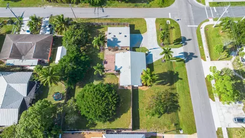 3194 SE Jefferson St, Stuart, FL 34997 photo 41