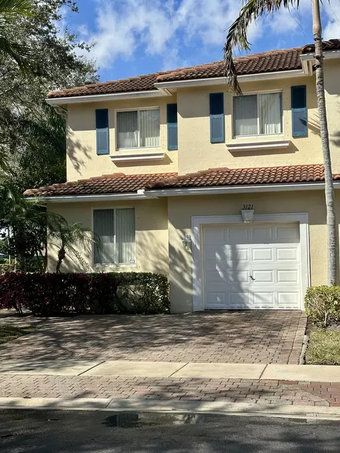 3121 N Evergreen Cir, Boynton Beach, FL 33426