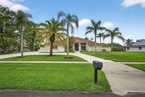 1295 Longlea Ter, Wellington, FL 33414