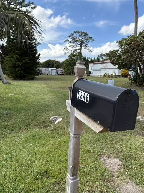 5346 SE Horizon Ave, Stuart, FL 34997