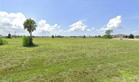 4106 NW 39th St, Cape Coral, FL 33993