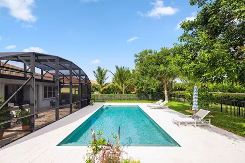 9362 Isles Cay Dr, Delray Beach, FL 33446