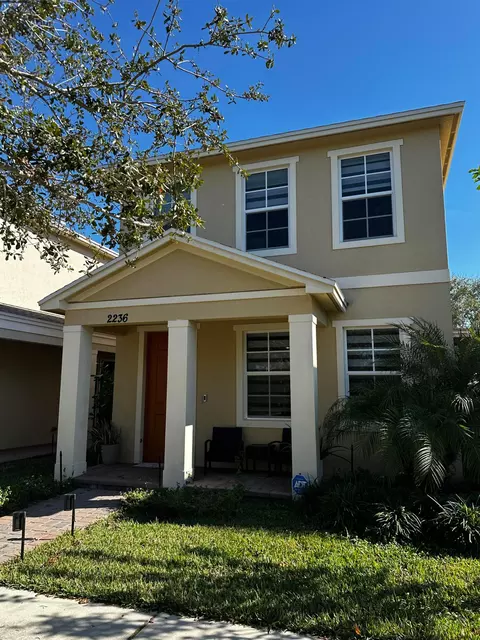 2236 SE Union Park Dr, Port Saint Lucie, FL 34952