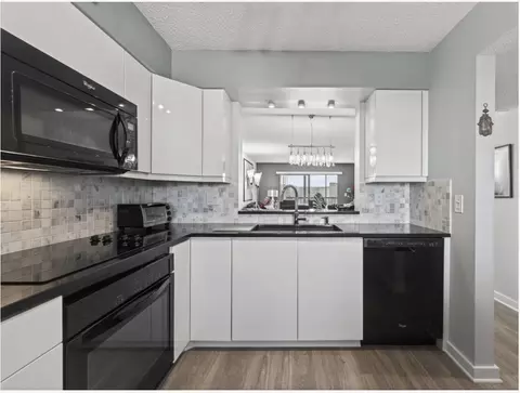 7290 Kinghurst Drive 703, Delray Beach, FL 33446