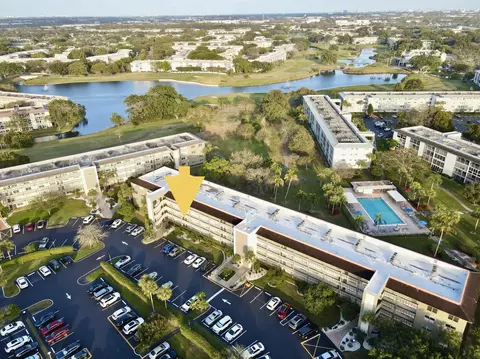 2901 Victoria Cir #D2, Coconut Creek, FL 33066