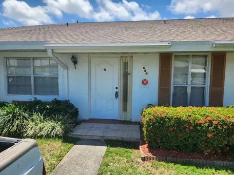 625 Pines Knl #B, Fort Pierce, FL 34982