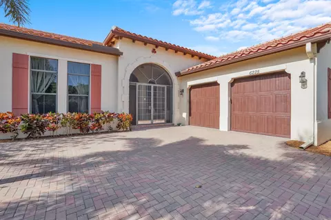 6225 Vireo Ct, Lake Worth, FL 33463