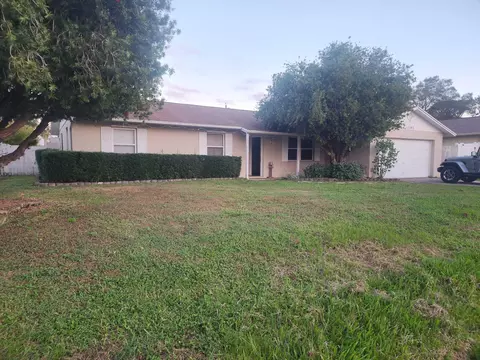 1197 SW Heather St, Port St Lucie, FL 34953