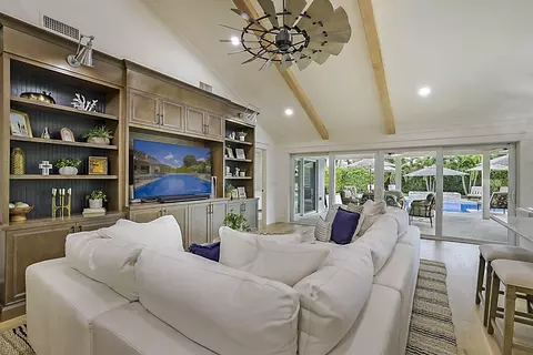 221 E River Park Dr, Jupiter, FL 33477 photo 7