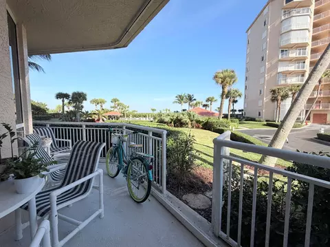 3880 N Highway A1a #104, Hutchinson Island, FL 34949